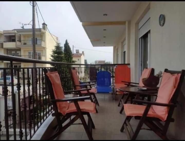Blue Moon Accommodation Nea Michaniona Exterior foto